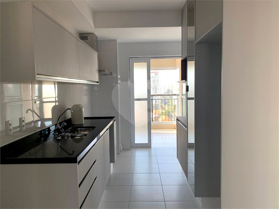 Apartamento à venda ou para alugar com 3 suítes em Santo Amaro, São Paulo, SP