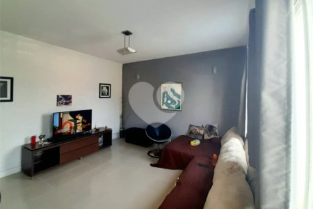 Casa Térrea à venda com 3 quartos, sendo 1 suíte, no Centro, Vinhedo, SP