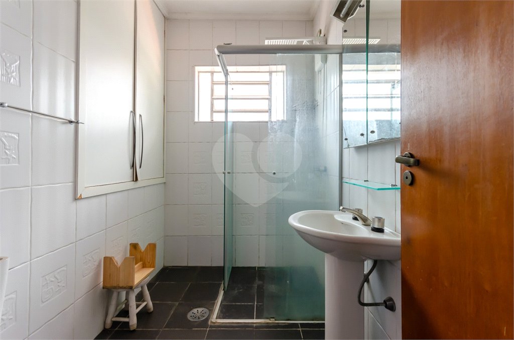 Sobrado à venda ou para alugar com 4 quartos, sendo 1 suíte, em Vila Anglo Brasileira, São Paulo, SP