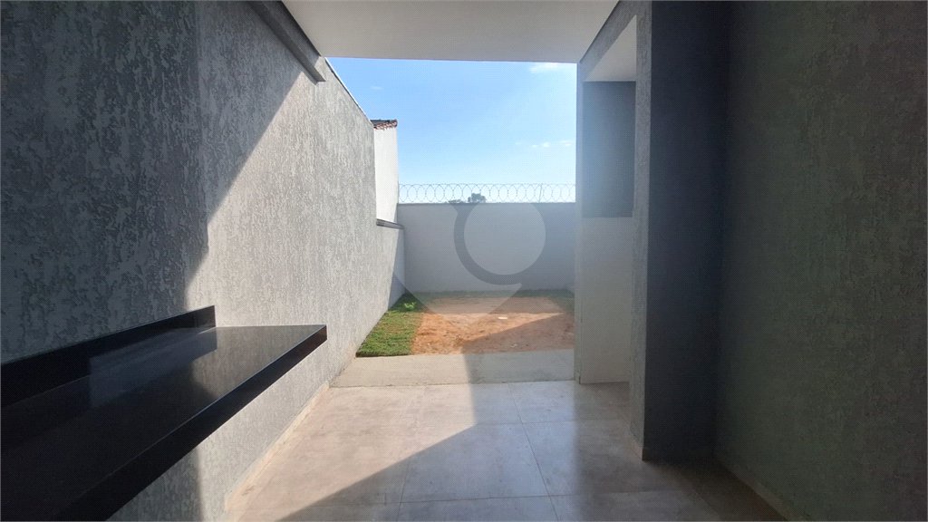 Casa de Vila à venda com 2 suítes em Wanel Ville, Sorocaba, SP