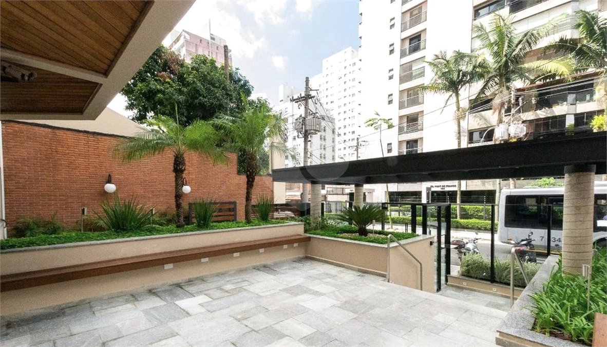Apartamento à venda com 1 quarto em Indianópolis, São Paulo, SP