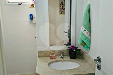 Casa à venda com 2 quartos no condomínio Residencial Flamboyant, Sorocaba - SP