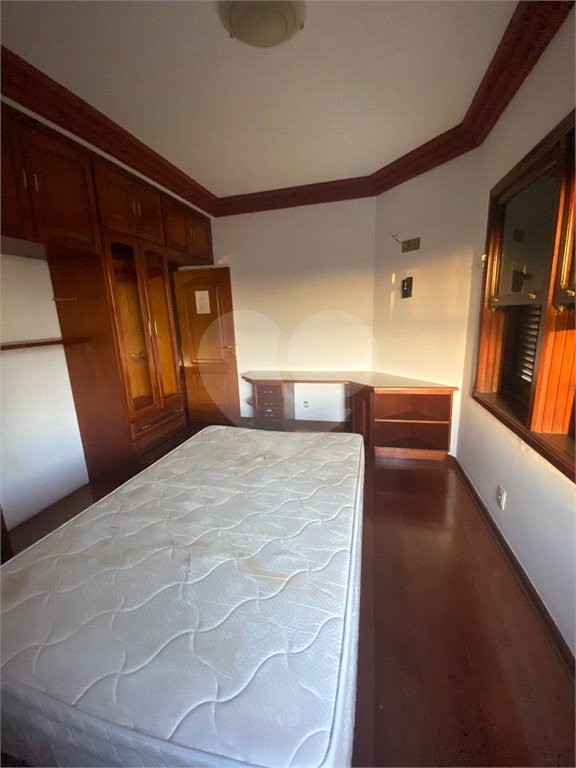 Casa à venda com 3 quartos, sendo 4 suítes,  no condomínio Estância Marambaia, Vinhedo - SP