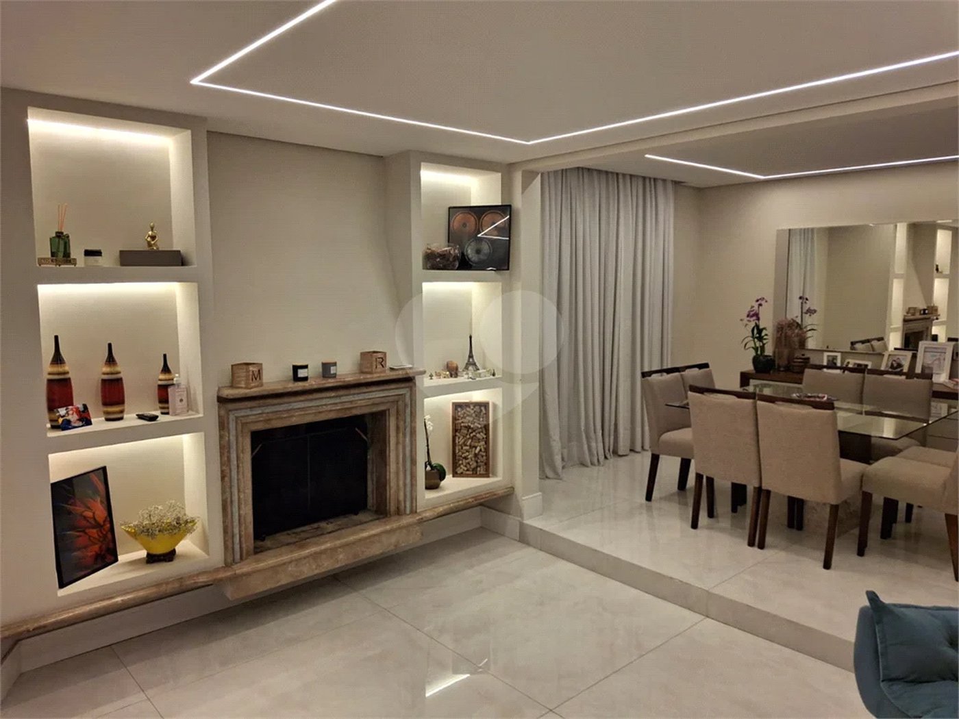 Apartamento à venda com 3 suítes em Santana, São Paulo, SP