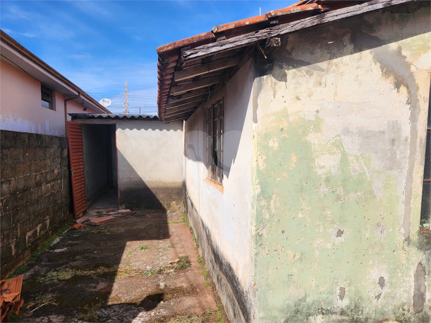 Casa à venda com 2 quartos em Vila Cidade Industrial (vila Xavier), Araraquara, SP