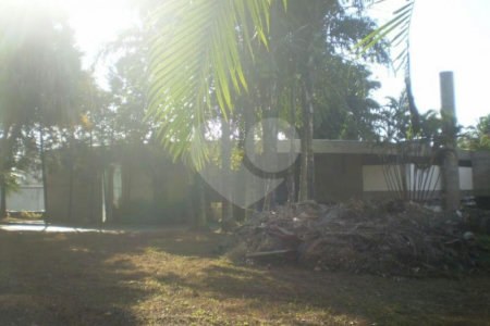Sobrado à venda com 7 quartos, sendo 4 suítes, em Jardim Petrópolis, São Paulo, SP