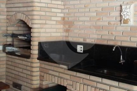 Sobrado à venda com 3 suítes em Chora Menino, São Paulo, SP