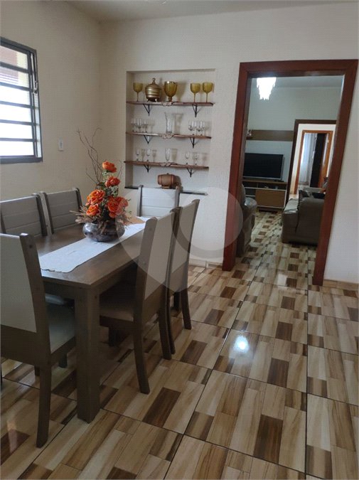 Casa Térrea à venda com 3 quartos em Vila Progresso, Porto Feliz, SP