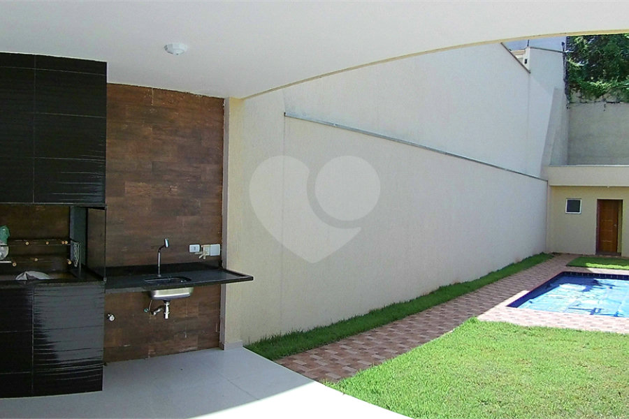Casa para alugar com 4 suítes no condomínio Milenium, São Paulo - SP