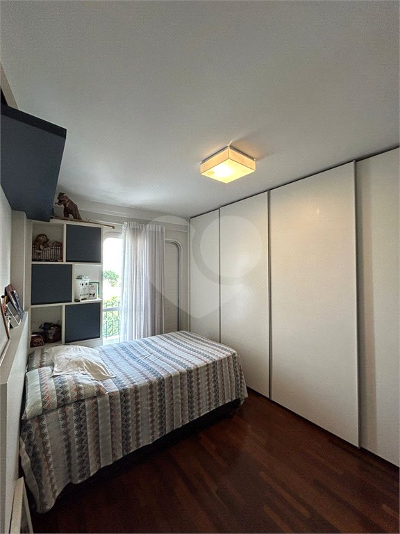 Apartamento à venda com 3 quartos, sendo 1 suíte, em Parque Novo Mundo, São Paulo, SP