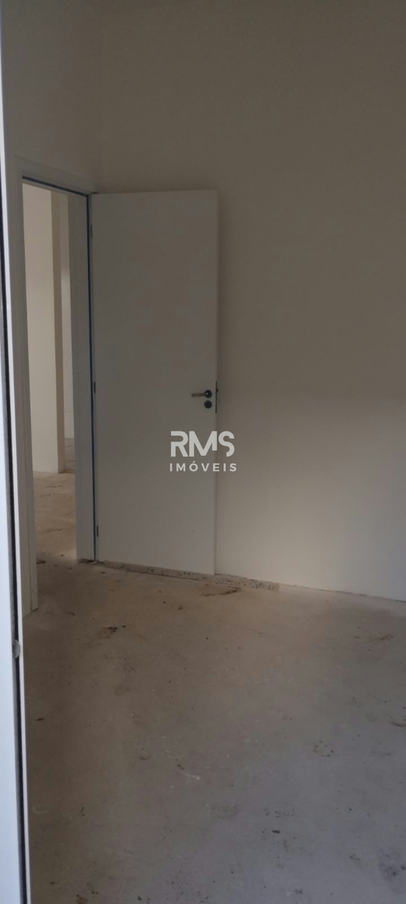 Apartamento à venda com 2 quartos, sendo 1 suíte, em Jardim São Carlos, Sorocaba, SP