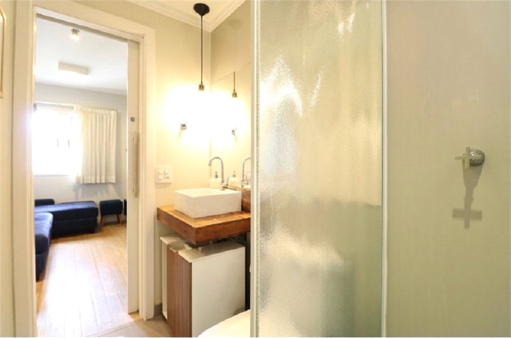 Apartamento à venda com 2 quartos, sendo 1 suíte, em Água Branca, São Paulo, SP