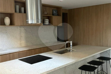 Apartamento à venda com 2 suítes em Pinheiros, São Paulo, SP