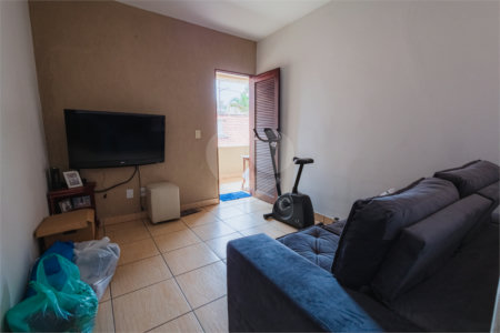 Casa à venda com 5 quartos, sendo 1 suíte, em Vila Rosália, Guarulhos, SP