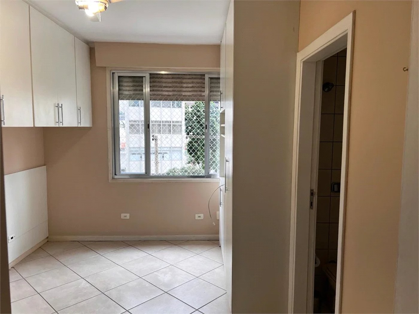 Apartamento à venda com 3 quartos, sendo 1 suíte,  em Água Branca, São Paulo, SP