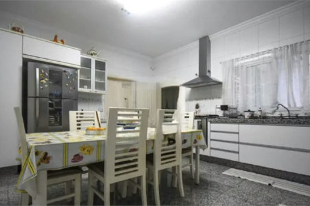 Casa à venda com 5 suítes em Jardim Londrina, São Paulo, SP