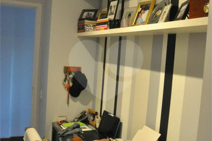 Apartamento à venda com 4 quartos, sendo 1 suíte, em Vila Guilherme, São Paulo, SP
