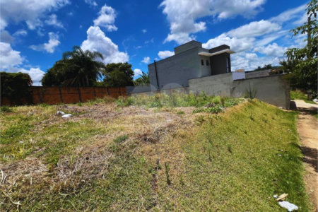 Terreno à venda em Pinheirinho, Vinhedo, SP
