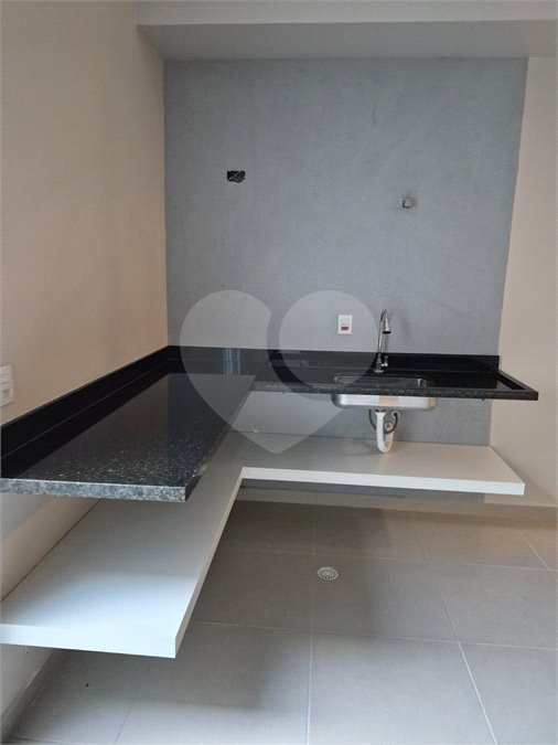 Sobrado à venda ou para alugar com 3 suítes em Jardim do Colégio (zona Norte), São Paulo, SP