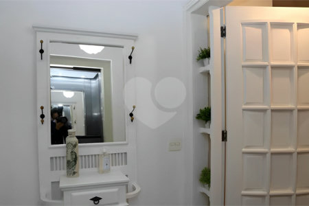 Apartamento à venda com 4 quartos, sendo 3 suítes,  em Real Parque, São Paulo, SP