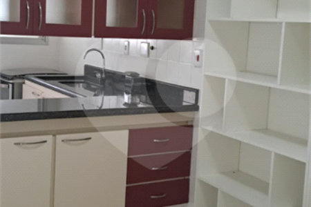Apartamento à venda com 3 quartos, sendo 1 suíte, em Vila Paulicéia, São Paulo, SP