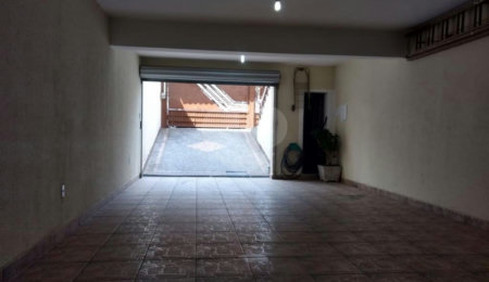 Sobrado à venda com 3 quartos, sendo 1 suíte,  em Jardim Monte Kemel, São Paulo, SP