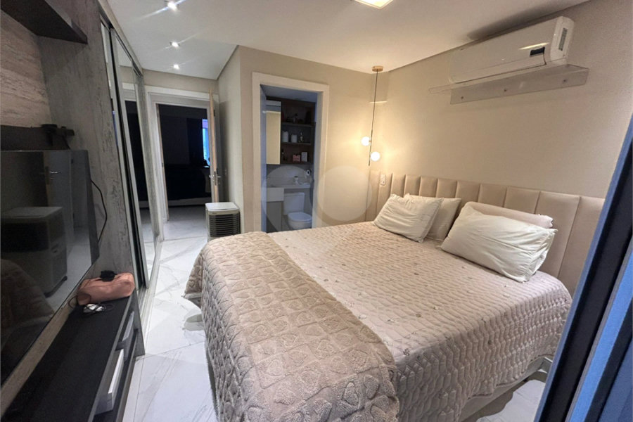 Cobertura à venda com 3 quartos, sendo 1 suíte,  em Santana, São Paulo, SP