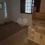 Casa à venda com 5 quartos, sendo 3 suítes,  em Vila Galvão, Guarulhos, SP