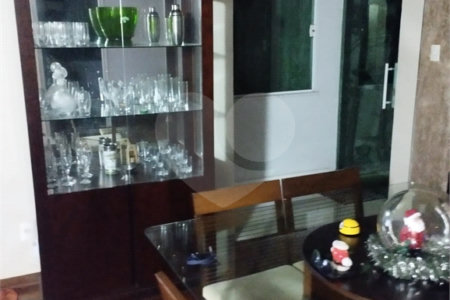 Casa à venda com 3 quartos em Lagoa Seca, Mogi das Cruzes, SP