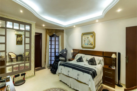 Casa à venda ou para alugar com 5 quartos, sendo 3 suítes, em Independência, São Bernardo do Campo, SP