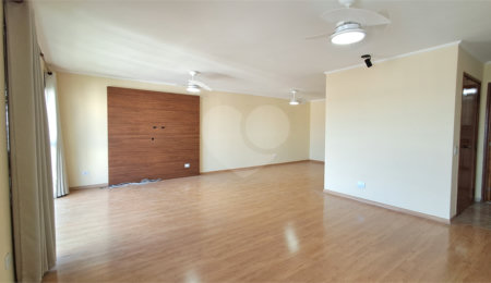 Apartamento à venda com 3 quartos, sendo 1 suíte,  em Alto da Boa Vista, São Paulo, SP