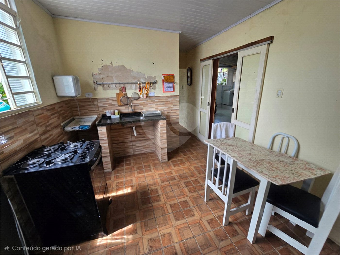 Casa à venda com 2 quartos, sendo 1 suíte, em Vila Belo Horizonte, Itapetininga, SP