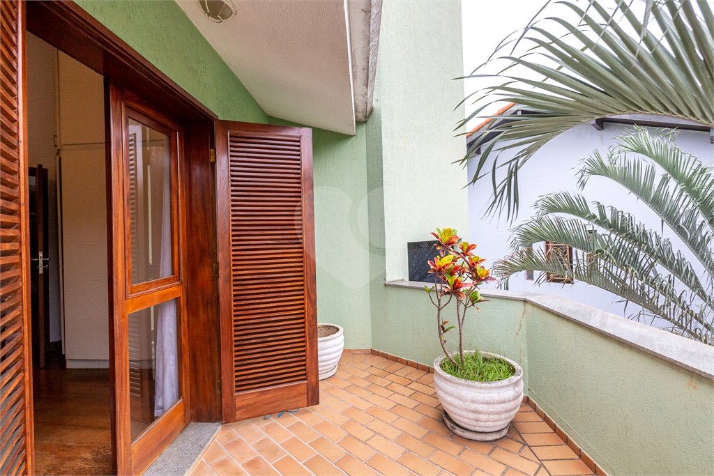 Casa à venda com 4 quartos, sendo 2 suítes, em Brooklin Paulista, São Paulo, SP