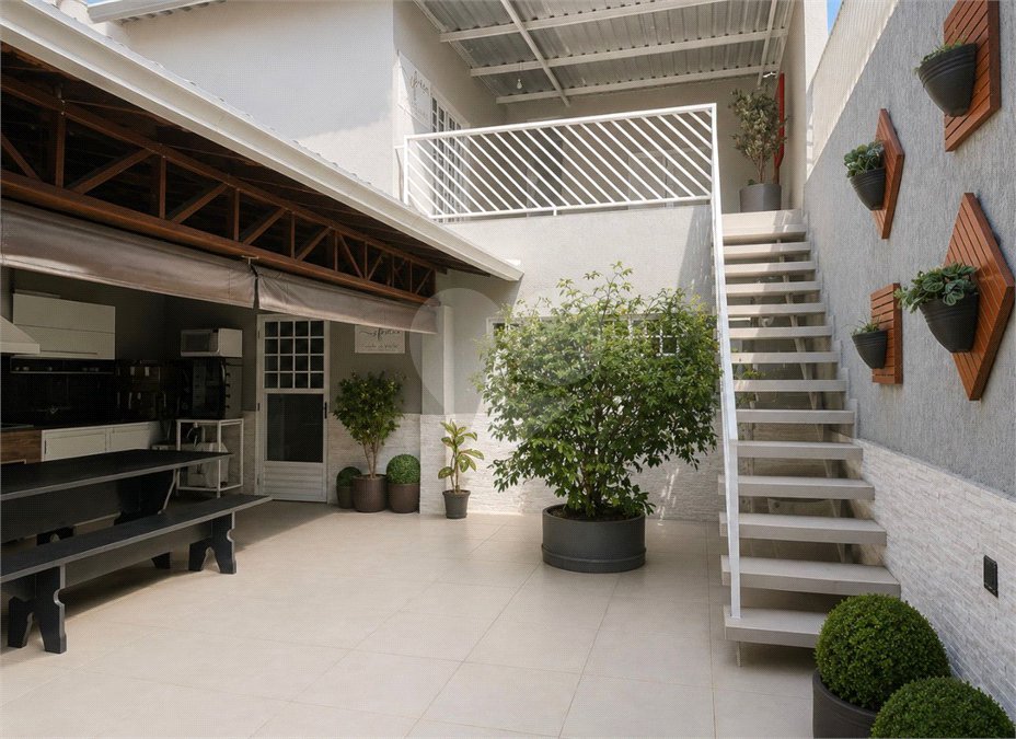 Sobrado à venda com 5 quartos, sendo 3 suítes, em Casa Verde, São Paulo, SP
