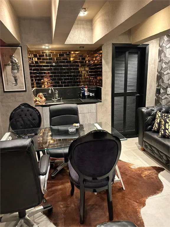 Cobertura à venda com 3 quartos, sendo 1 suíte, em Vila Andrade, São Paulo, SP