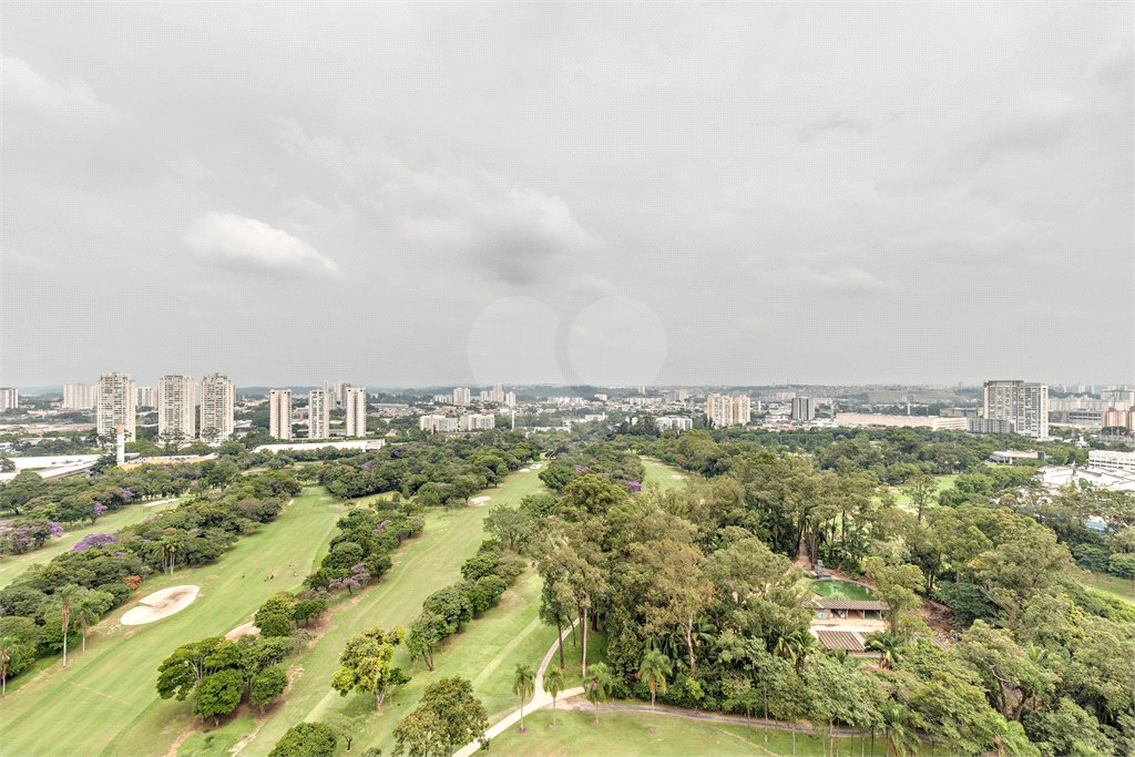 Apartamento à venda com 4 suítes em Jardim Marajoara, São Paulo, SP