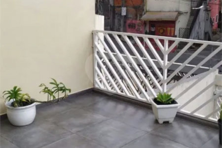 Sobrado à venda ou para alugar com 3 quartos, sendo 1 suíte,  em Jaguaré, São Paulo, SP