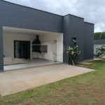 Casa à venda com 3 suítes no condomínio Altos de São Roque, São Roque - SP