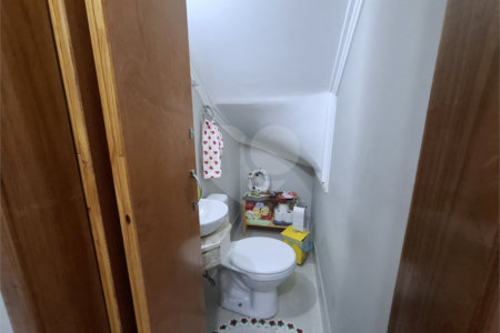 Sobrado à venda com 3 quartos, sendo 1 suíte, em Parque Vitória, São Paulo, SP