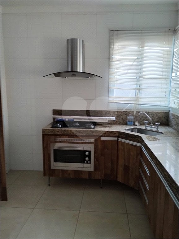 Casa para alugar com 3 suítes no condomínio Residencial Alto de Itaici, Indaiatuba - SP