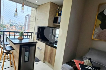 Apartamento à venda com 3 quartos, sendo 1 suíte,  em Vila Regente Feijó, São Paulo, SP