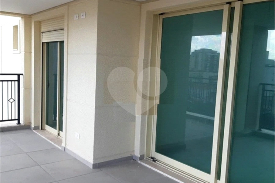 Apartamento à venda com 3 quartos, sendo 1 suíte, em Santana, São Paulo, SP