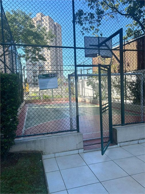 Apartamento à venda com 2 quartos em Taboão, Diadema, SP