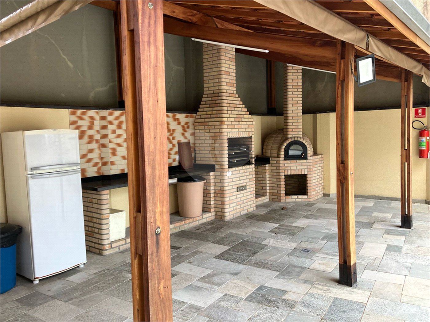 Apartamento à venda com 3 quartos, sendo 1 suíte,  em Santa Teresinha, São Paulo, SP