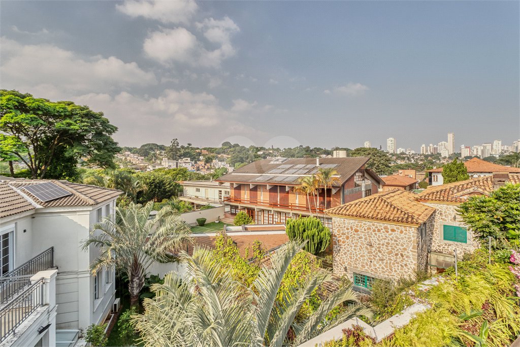 Casa à venda com 4 suítes no condomínio L'unique, São Paulo - SP