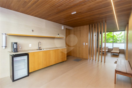 Apartamento à venda com 3 quartos, sendo 2 suítes, em Cerqueira César, São Paulo, SP