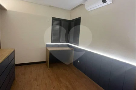 Casa de Alto Padrão à Venda – Condomínio Terra Magna | Indaiatuba/SP - Sofisticação, conforto e funcionalidade. Este magnífico sobrado possui 300 m² de área construída em um terreno de 420 m², com ambientes amplos, integrados e acabamentos de alto padrão. Destaques do imóvel - 4 dormitórios, sendo 3