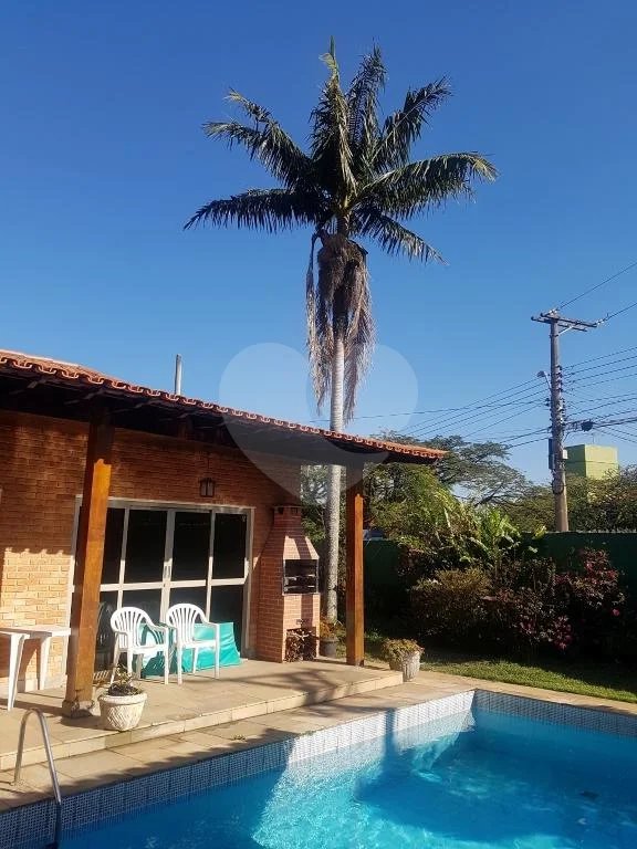 CASA TÉRREA PARA VENDA OU LOCAÇÃO COM 3 DORMITÓRIOS NO BOLSÃO DE INTERLAGOS