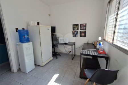Sobrado à venda com 6 quartos em Campo Belo, São Paulo, SP