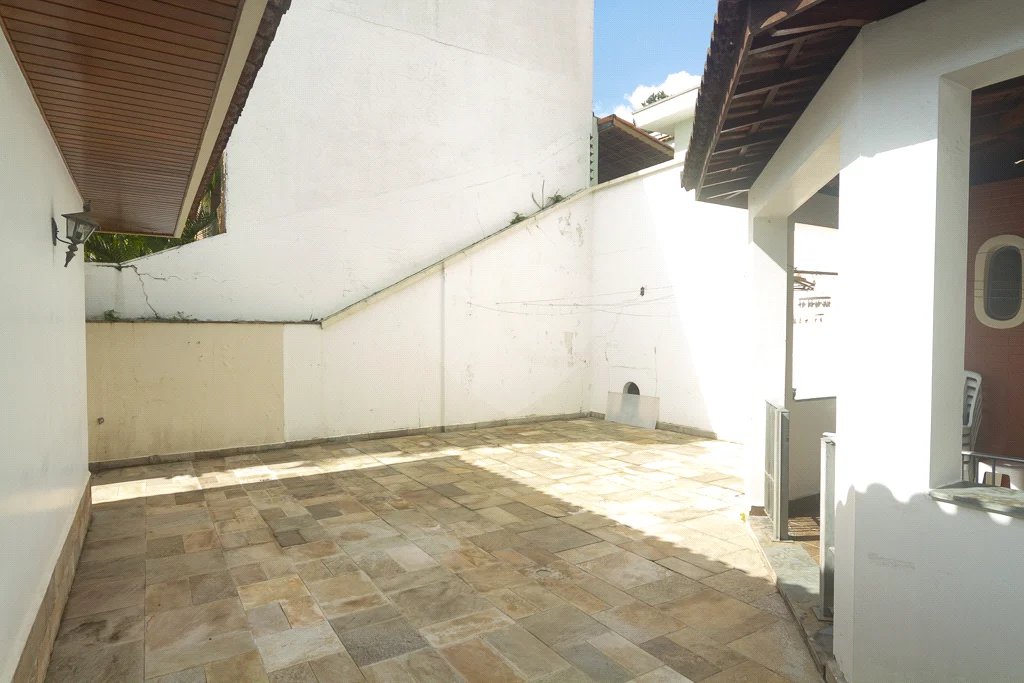 Casa à venda com 4 suítes em Jardim Franca, São Paulo, SP